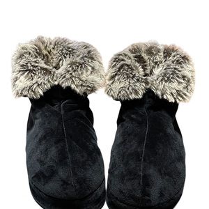 Vibrating‎ Massage Black Bootie Slippers Faux Fur trim sz 9-10